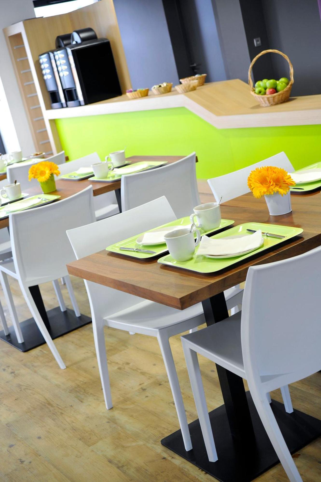 Sure Hotel By Best Western Guérande מסעדה תמונה